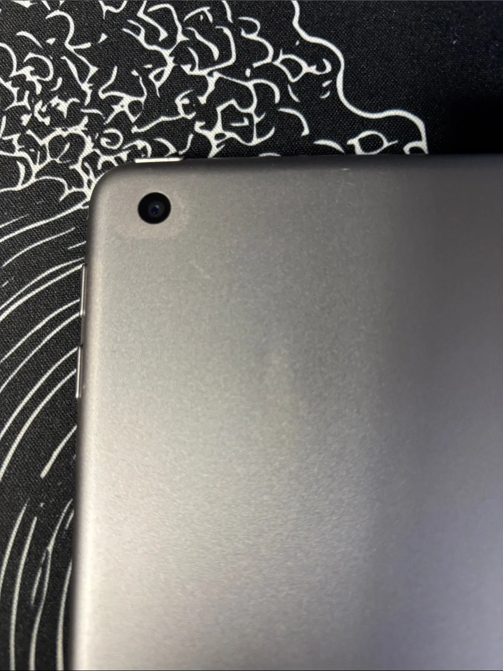 Apple 5th Gen Tablet with Colorful Display